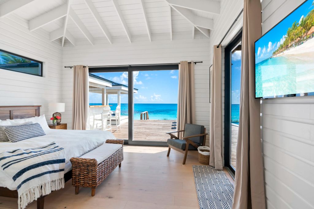 King Bedroom West